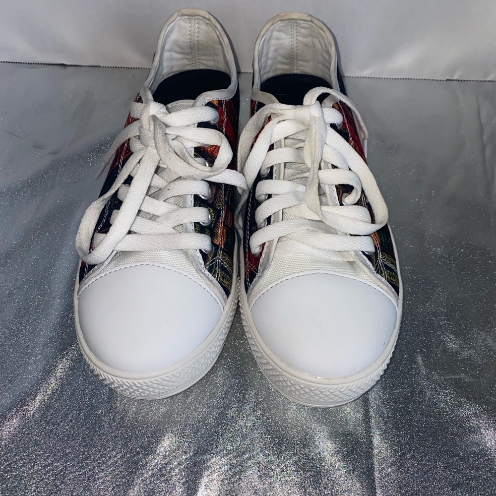 Dept 222 canvas shoes women’s size 5.5